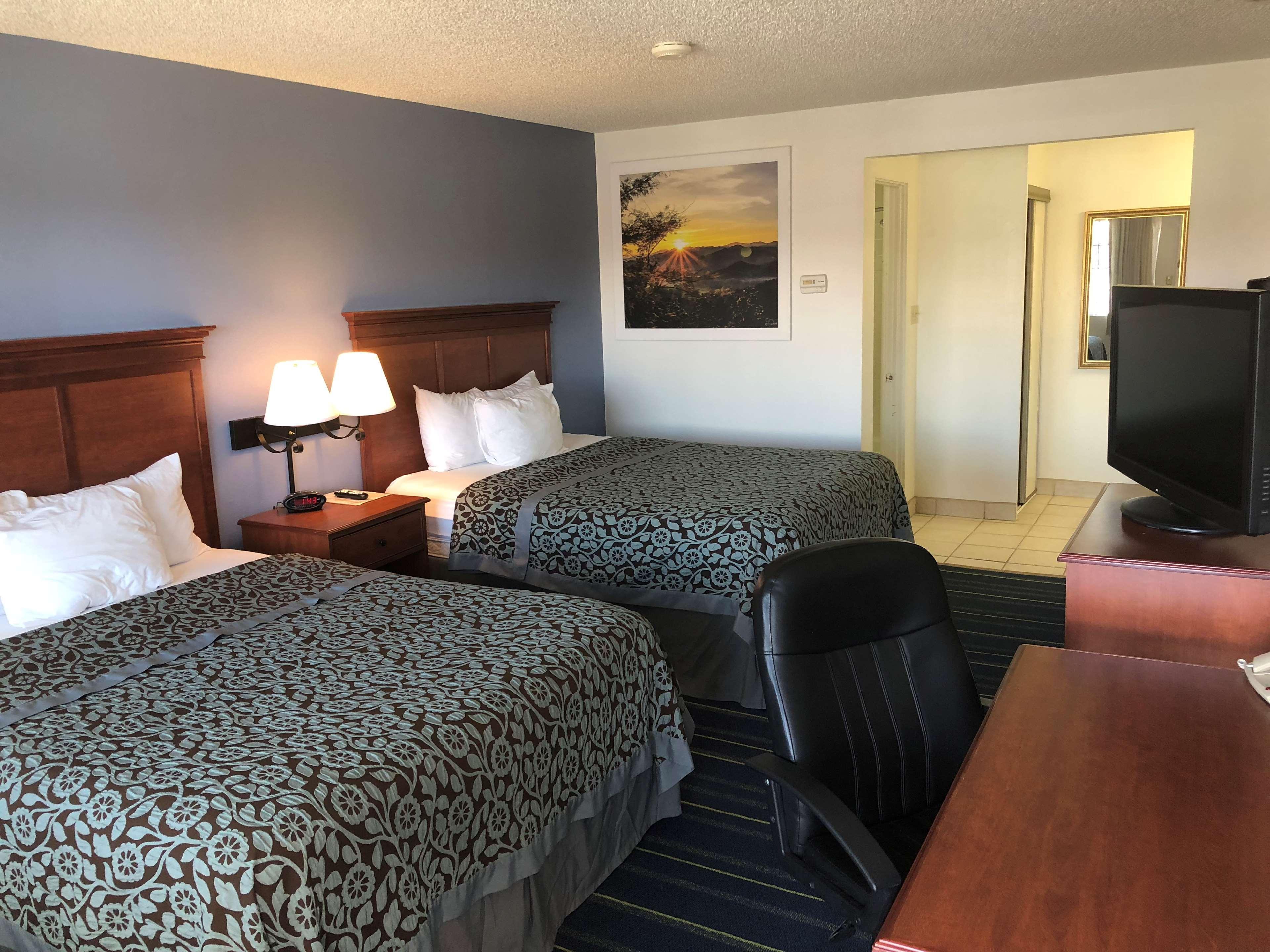 Days Inn By Wyndham Grand Junction Exterior photo