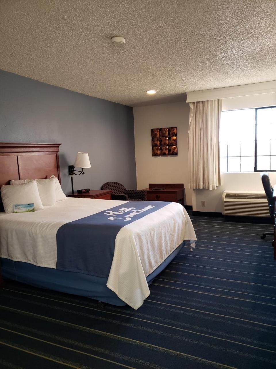 Days Inn By Wyndham Grand Junction Exterior photo